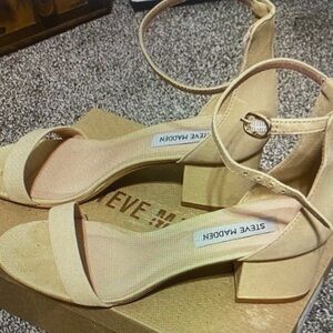 Steve Madden Beige Block Heel Sandals